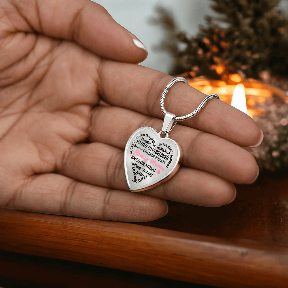 Personalized Heart Pendant Bracelet-Bonus Mom!