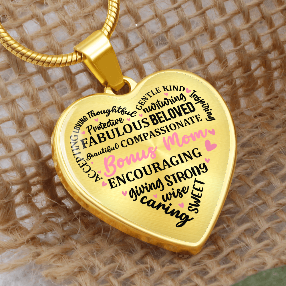 Personalized Heart Pendant Bracelet-Bonus Mom!