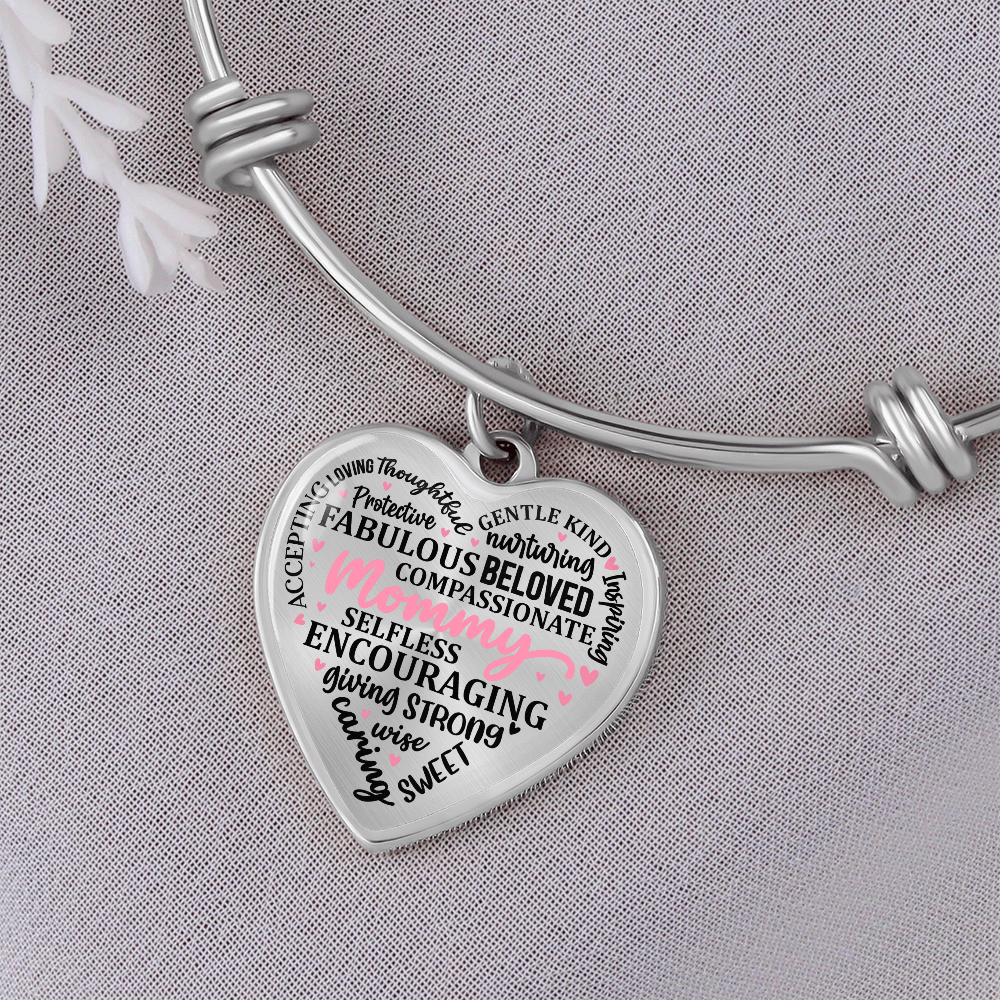 Personalized Heart Pendant Bracelet-Perfect for Mother's Day