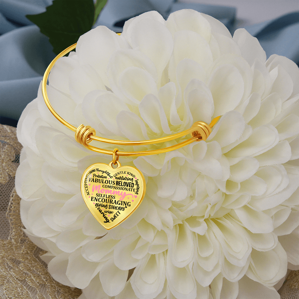Personalized Heart Pendant Bracelet-Perfect for Mother's Day